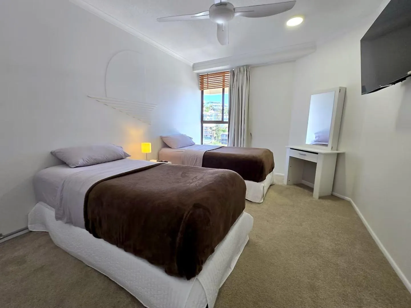 קולום ביץ' Deluxe Two Bedroom Apartment With Ocean Views  קולום ביץ'